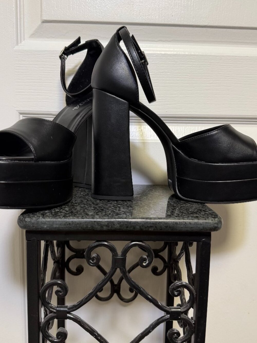 Soda Black Super Platform Block Heel Sandals Ankle Strap Size 10